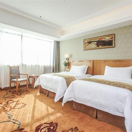 Vienna Hotel Fuzhou Linchuan Avenue Екстериор снимка