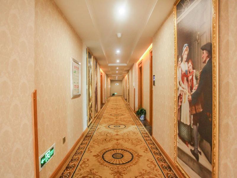 Vienna Hotel Fuzhou Linchuan Avenue Екстериор снимка